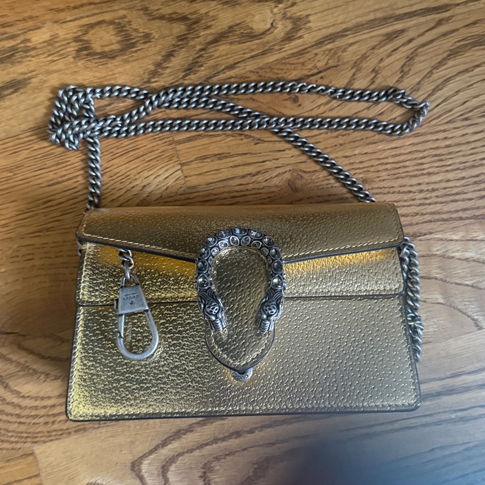 Gucci Gold Mini Dionysus Clutch with Chain Detail - Picture 6 of 6